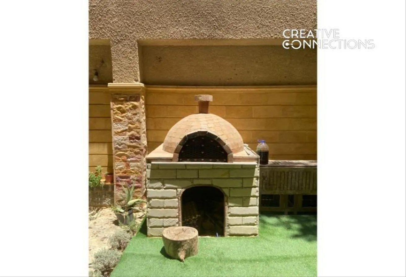 Gallery Image 13