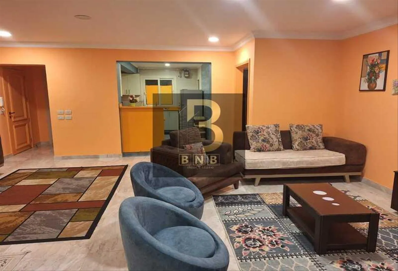 Rent in American University Housing District: Restaurant for rent 400 m in Fifth Settlement - Ga