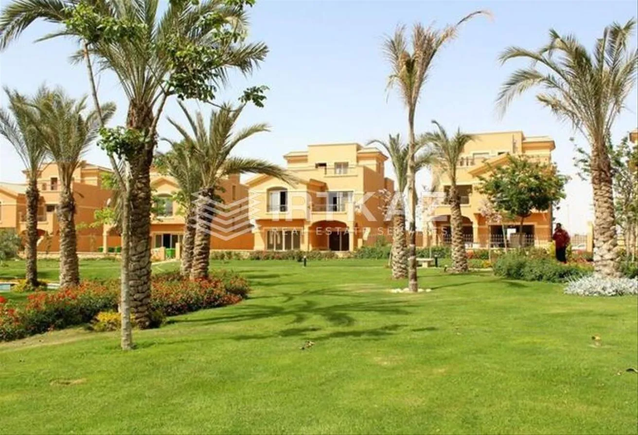 Sale in Dyar Compound: villa | for sale | Dayar Arco compound.