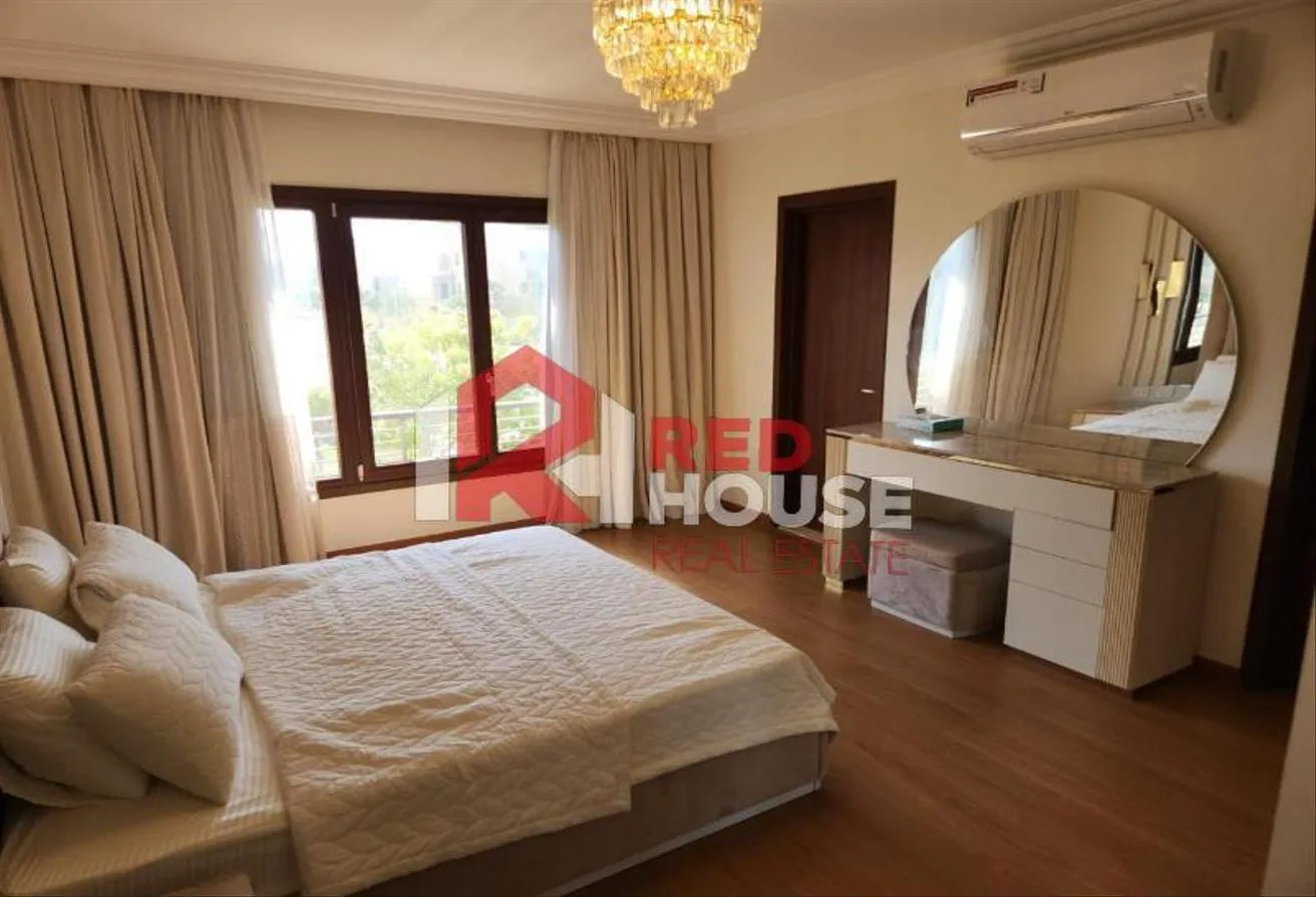 Sale in Pyramids Heights: Pyramids Heights ground floor duplex for sale