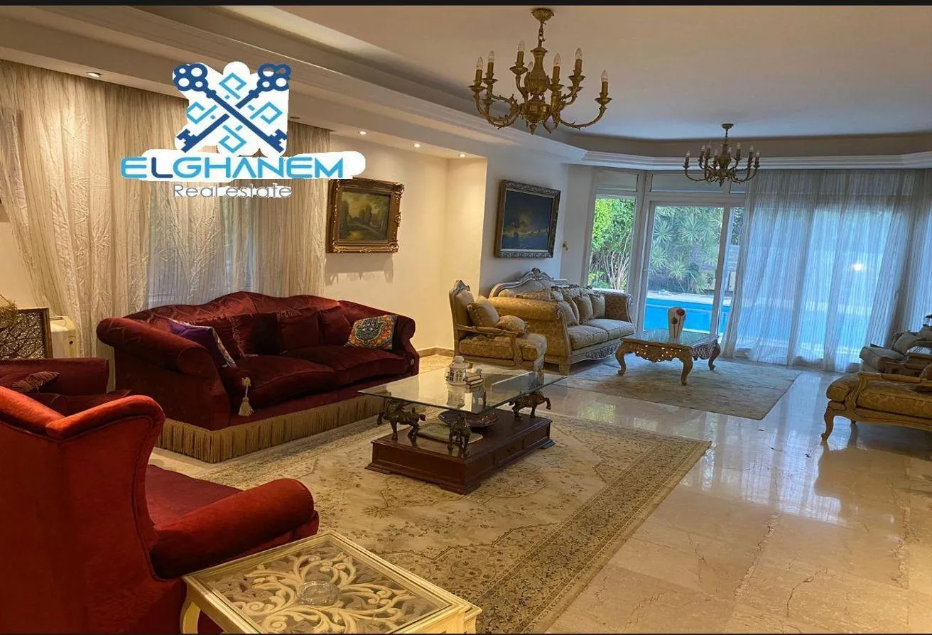 البيع في جراند ريزيدنس: فيلا تشطيب فاخر للبيع بجراند ريزيدنس 