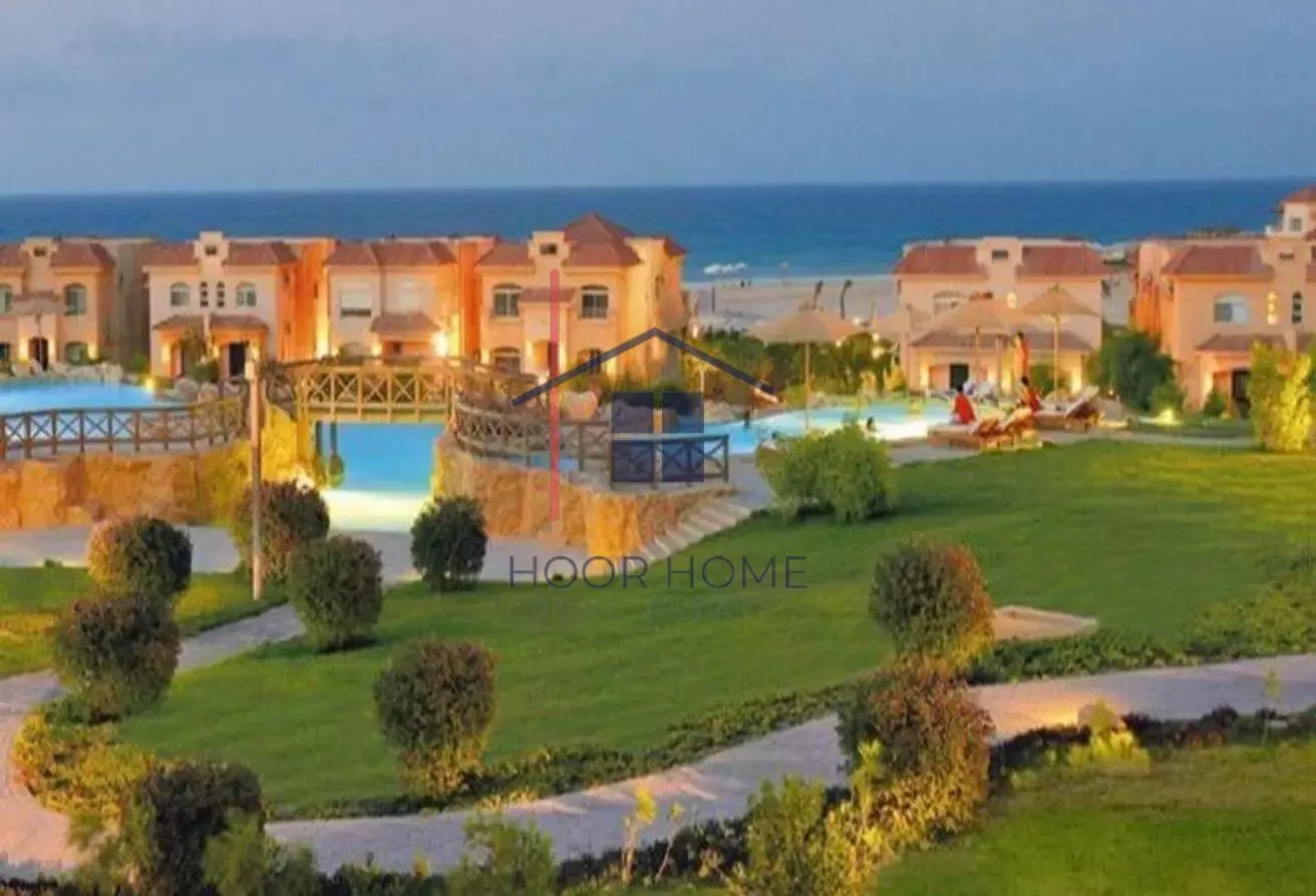 Sale in Silver Sands: Villa Silver Sands 4th Row Direct Sea View