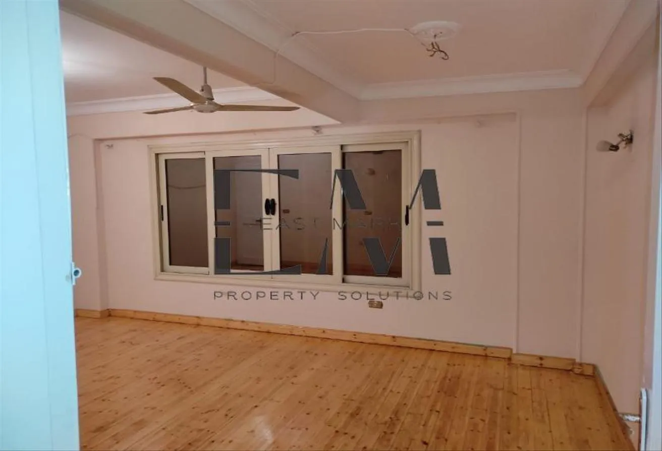 Gallery Image 13