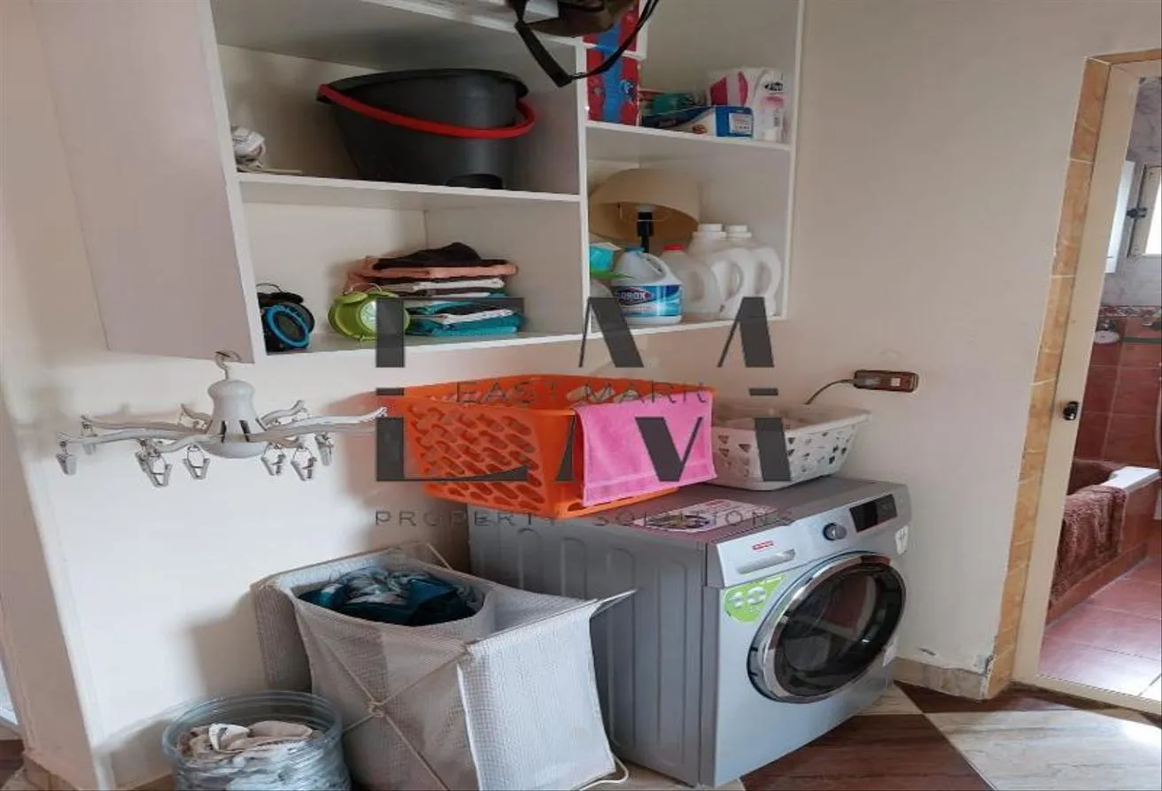 Gallery Image 17