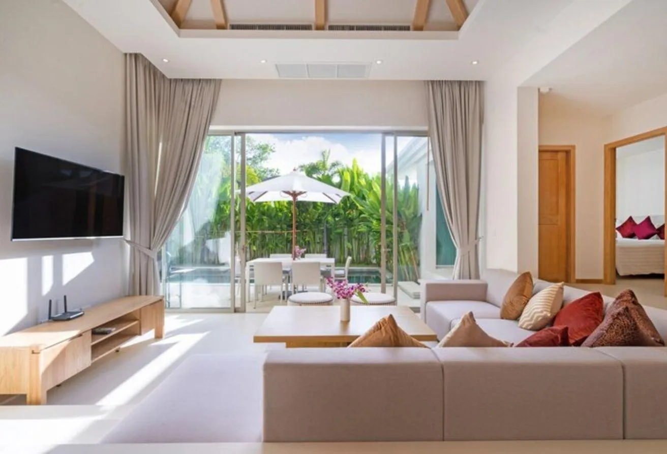 Sale in West Leaves: 490 m Villa in Joulz 5 Beds Luxury in Every Detail