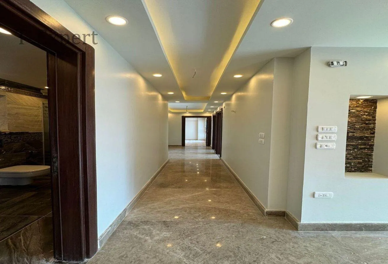 Gallery Image 10