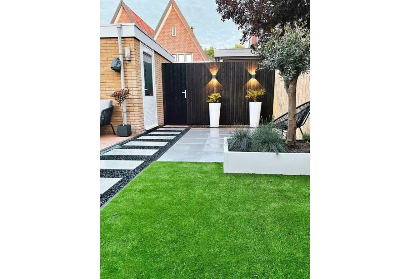 Sale in Genista: Ground FloorApartment with Garden inPrime Location