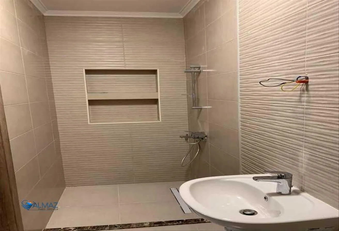 Gallery Image 14