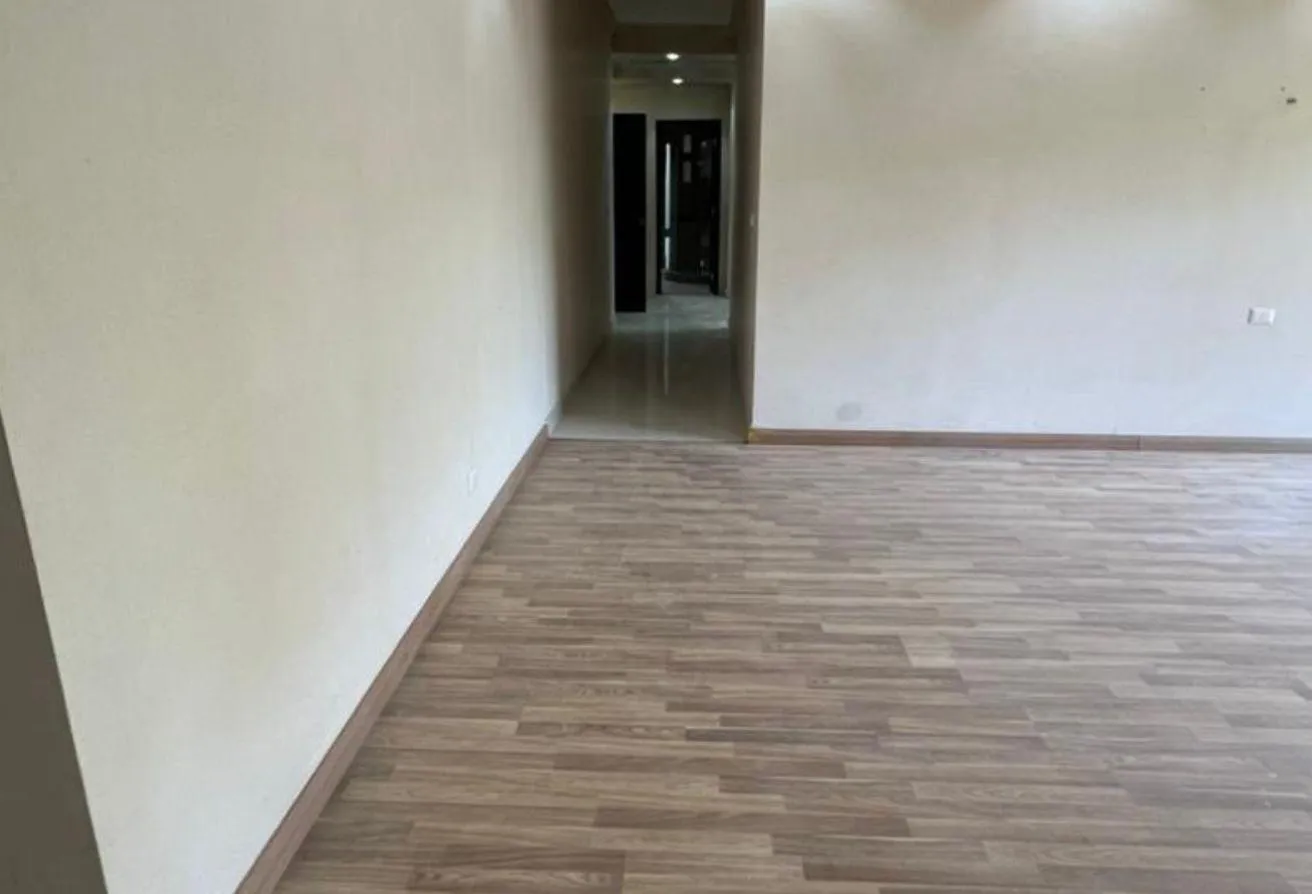 Sale in The Address: Apartment for sale in The Address Compound, Ground
