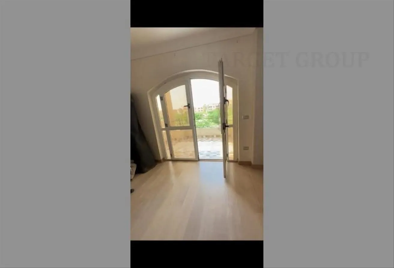 Sale in Al Narges 6: بنتهاوس للبيع في النرجس عمارات دقيقة من التسعين