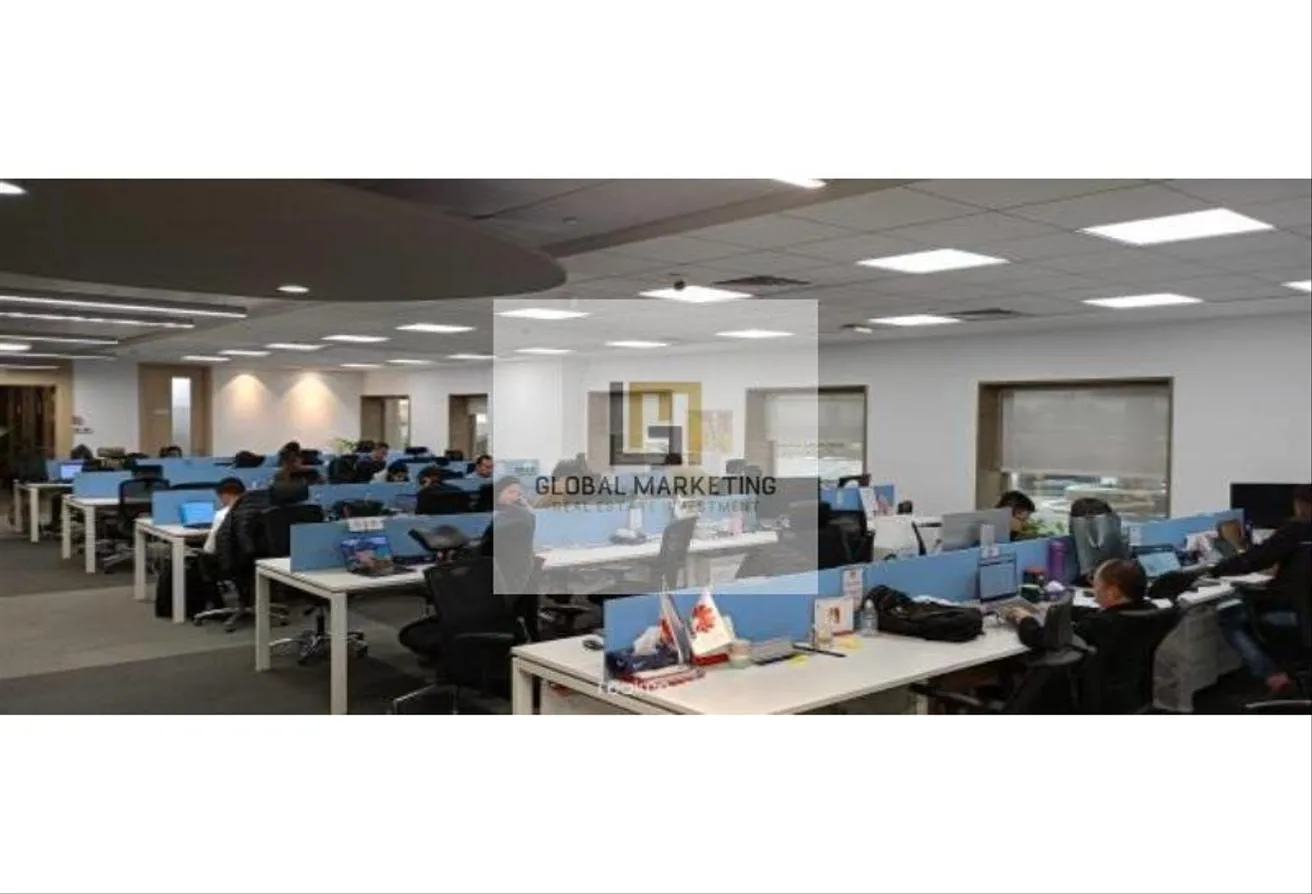 Rent in North Teseen St.: Office Space |800Sqm| DownTown