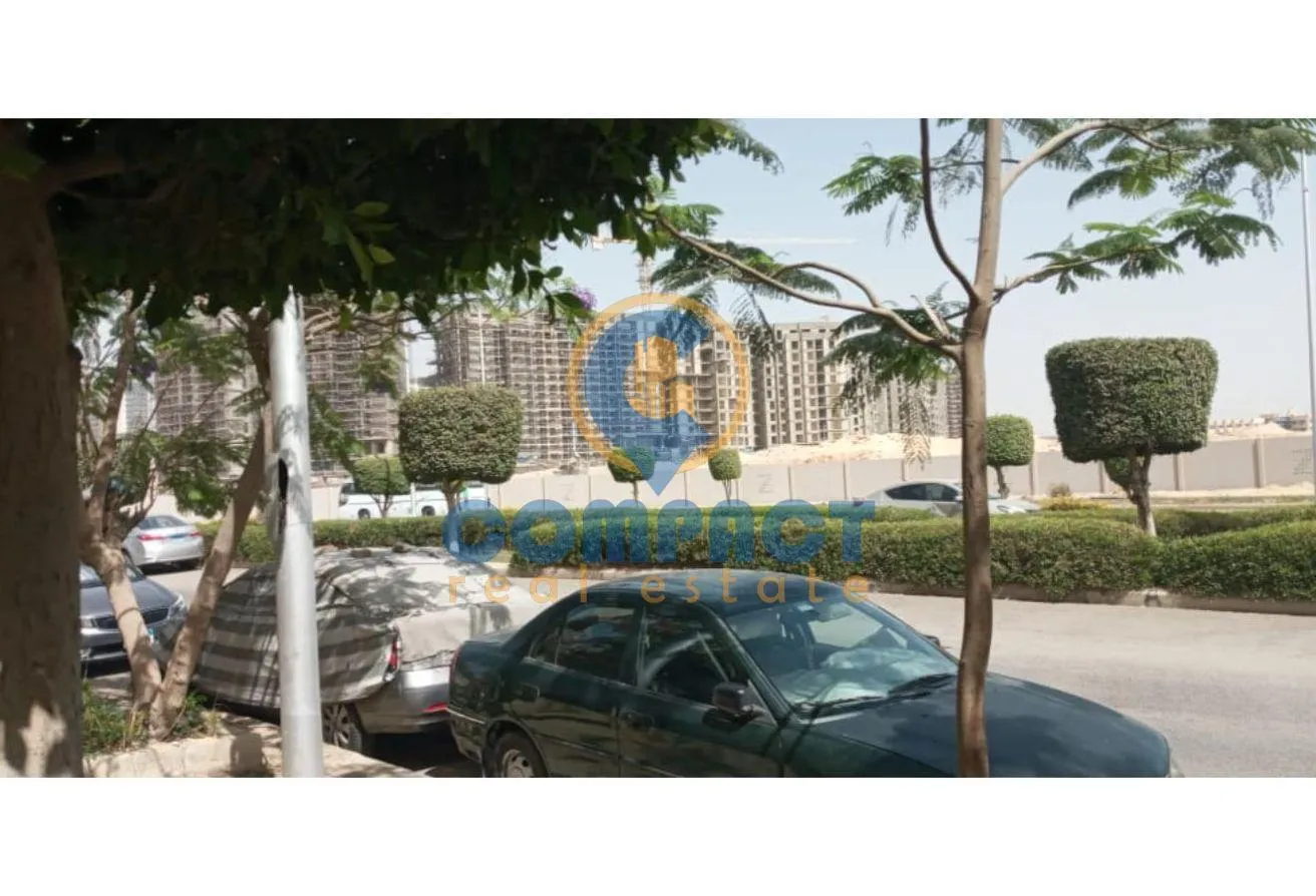 Sale in 1st District: Prime location, super deluxe finishing, great view