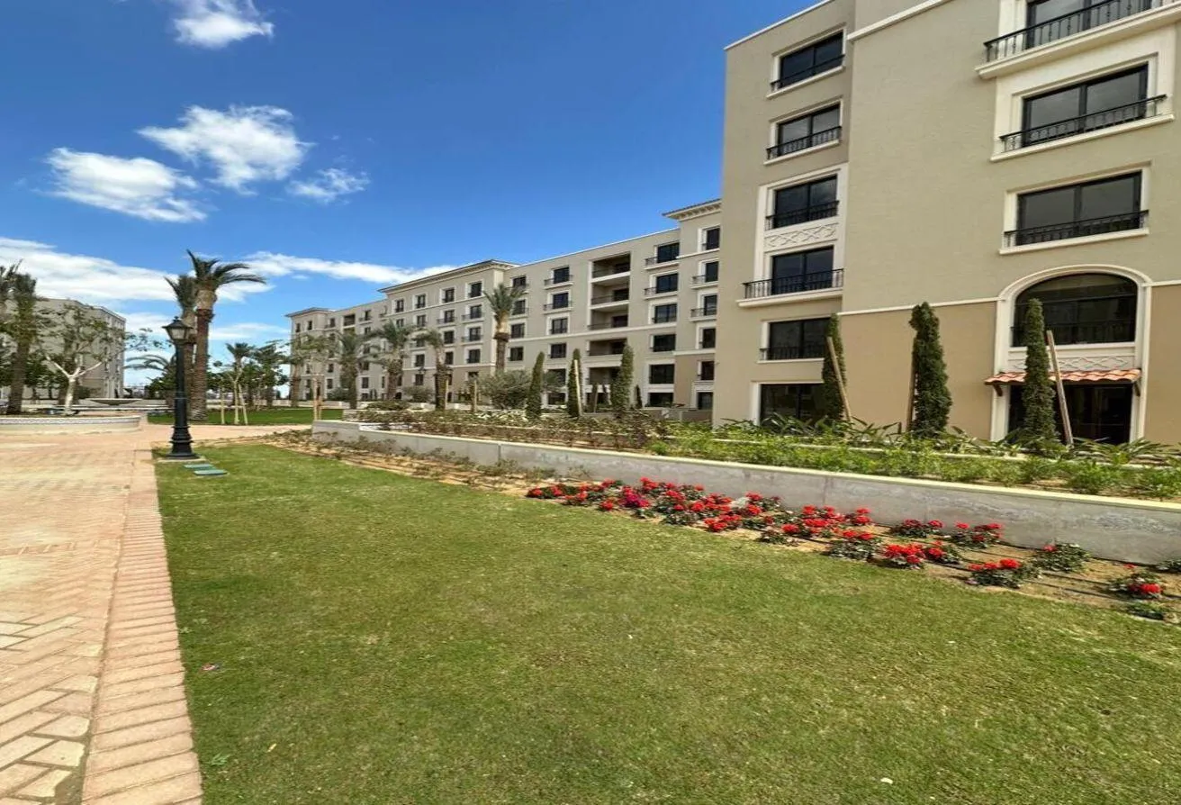 Sale in Royal City: Luxury villa in the distinguished Royal compound