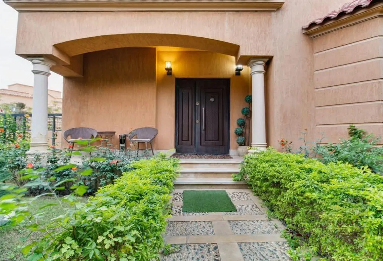 Sale in Abha: Duplex+ Huge Garden  in Zayed Ready to move