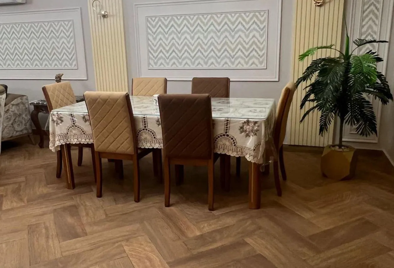Rent in Kenz: روف مفروش للايجار  بكمبوند كنز بمساحة خارجيه  125م