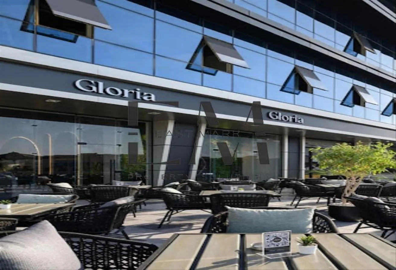 Rent in North Plus Mall: Shop for rent on North 90th Street, prime location