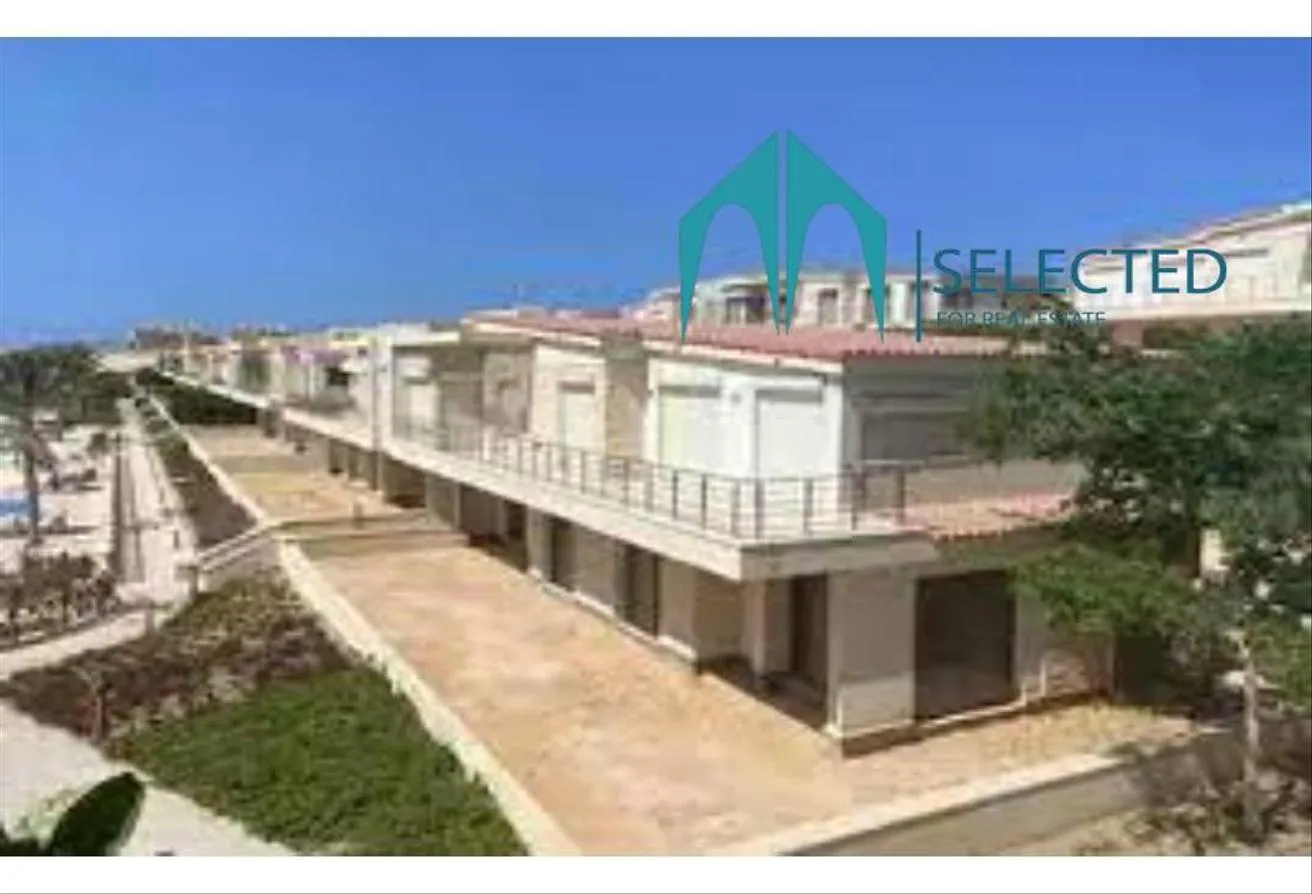 Sale in Caesar Island: 3rd row villa for sale, sea view, 480m, at caesar