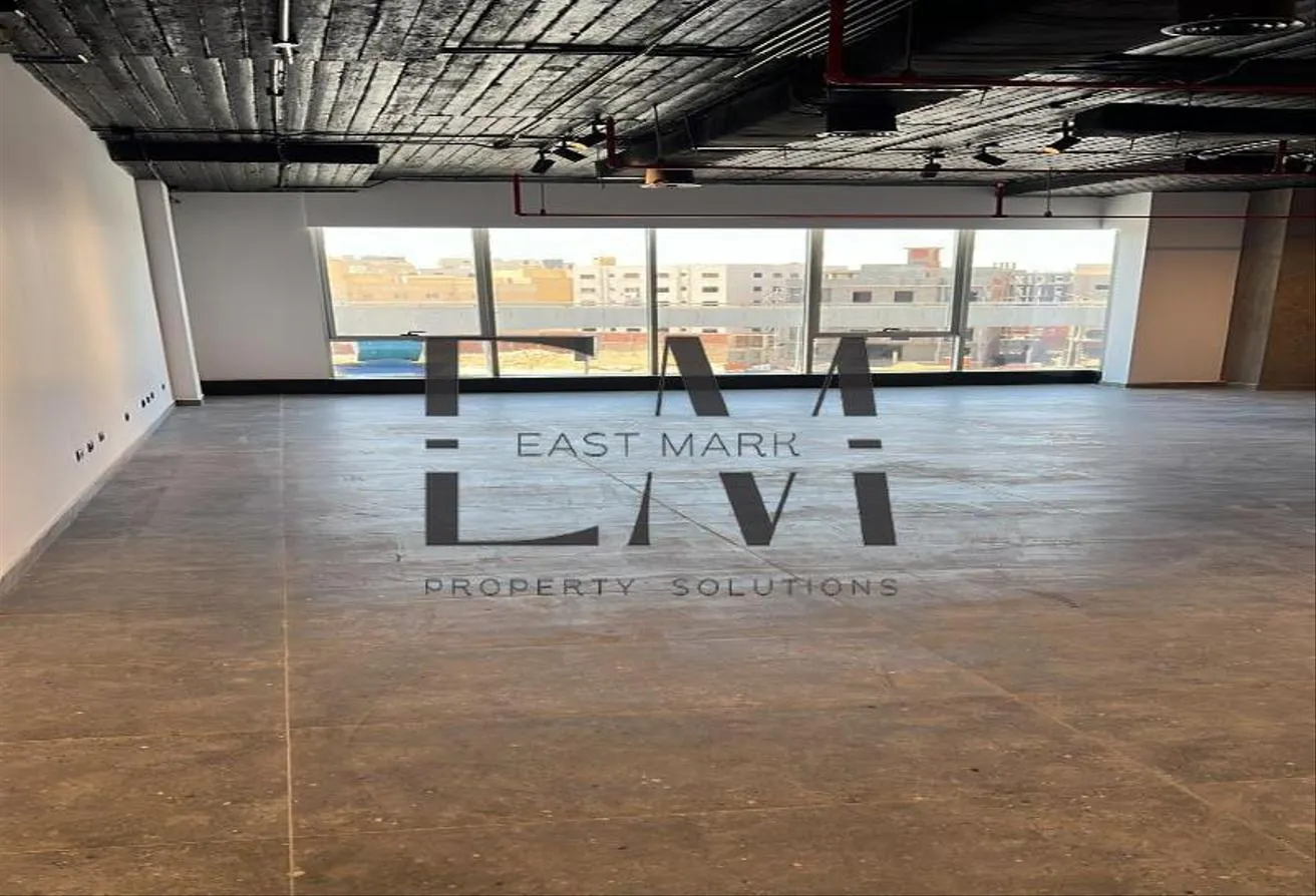 Rent in Agora Commercial Complex: Restaurant 400m for rent on South 90th Street