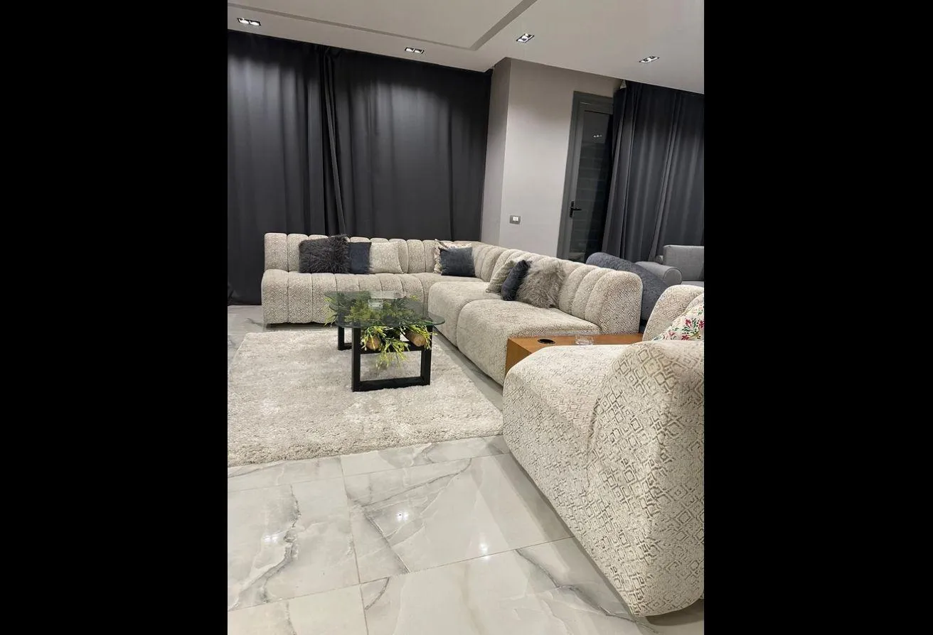 Gallery Image 15