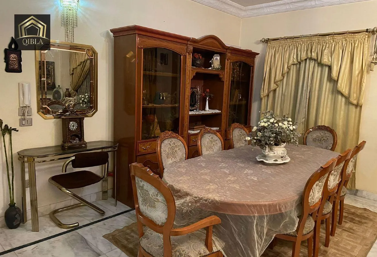 Sale in 1st District: Clinic 116m next to Glopal Hospital installment 5Y