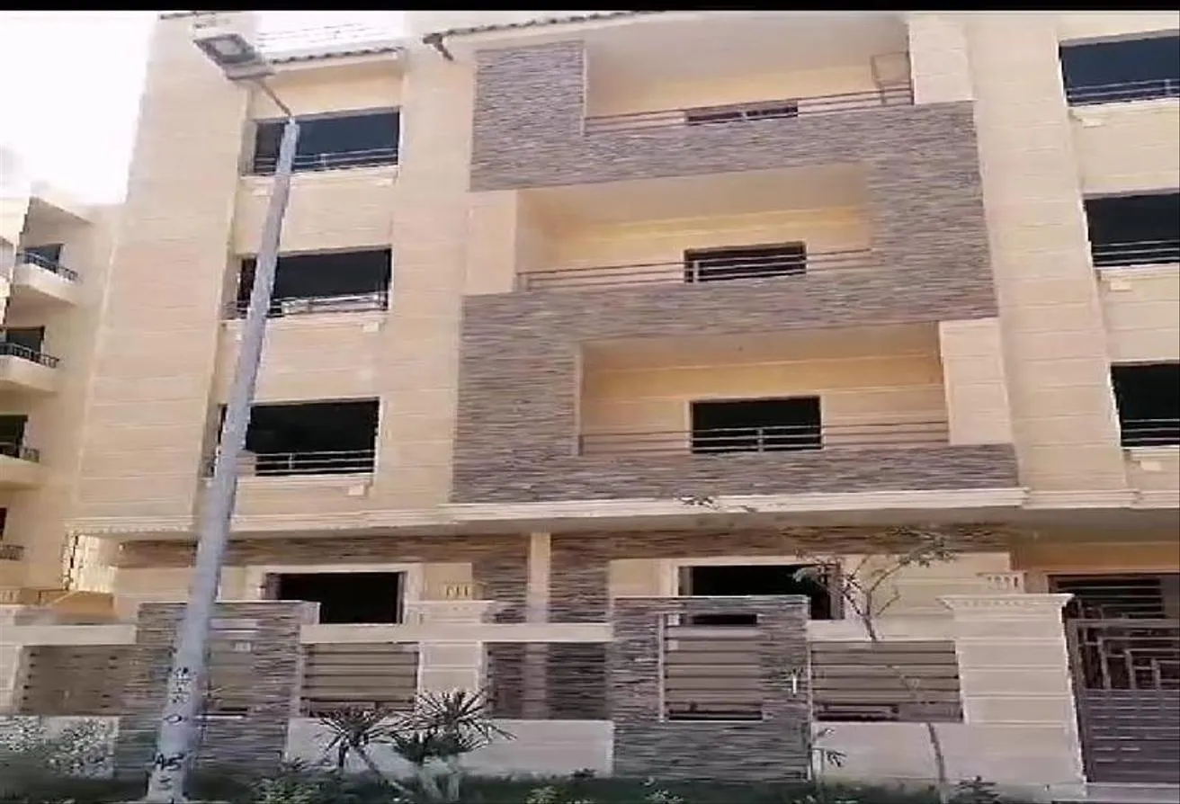 Sale in Al Andalus Family: 300m uniquebuild in ginAl-Andalus, corner location