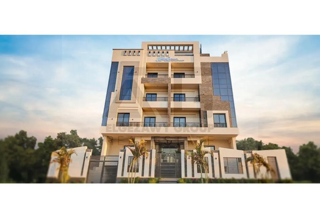 Sale in District 2: Apartment for a snapshot price second district