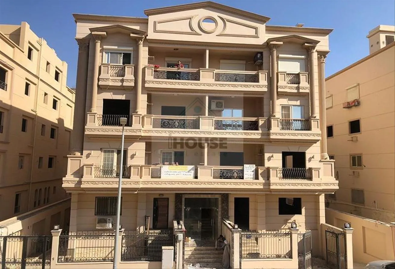 Sale in Beit Al Watan: للبيع دوبلكس بالتقسيط كمبوند بيت الوطن الشيخ زايد
