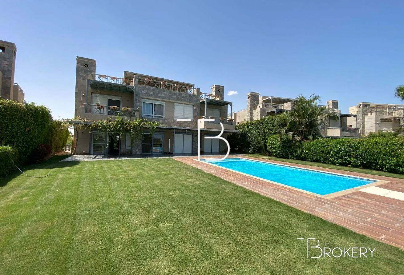 Sale in Al Ein Bay: Ein Bay Twin house direct on golf fully furnished