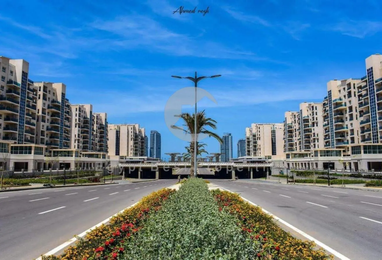 Sale in Latin District: Retail space for sale in New Alamein North Coast