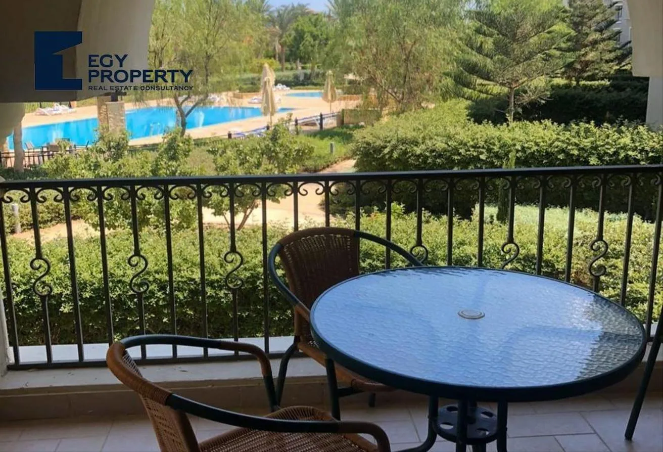 Sale in Marassi: Marassi Marina for sale steps to marina