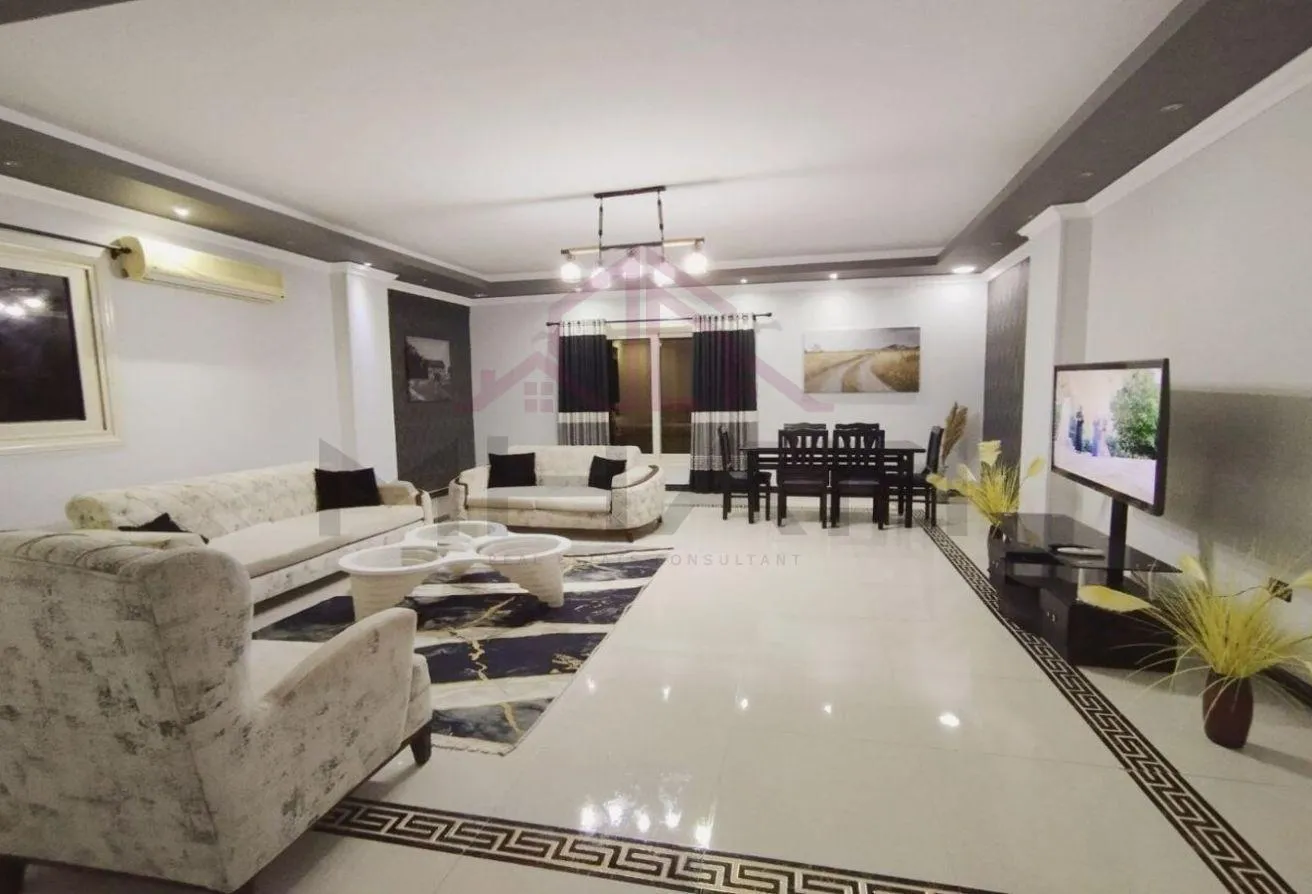 Rent in Al Jazeera: Hotel apartment next to Point 90for rent super lux