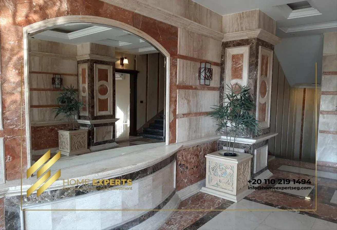 Rent in West Golf: Zero Commission/Moving-Good Location-Lowest Price