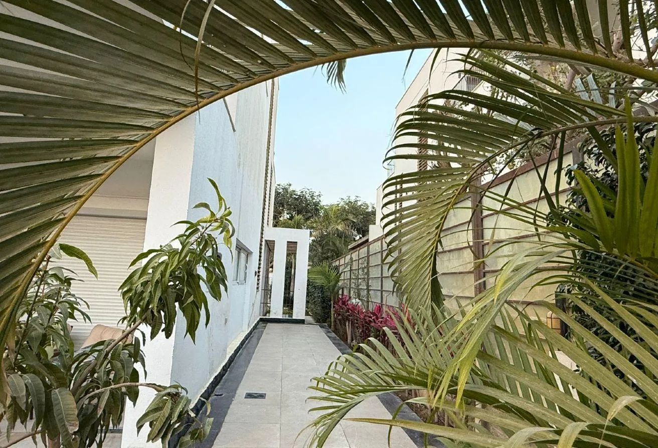 Sale in Mena Garden City: فيلا تحفه للبيع في مينا جاردن سيتي بتشطيب مميز 