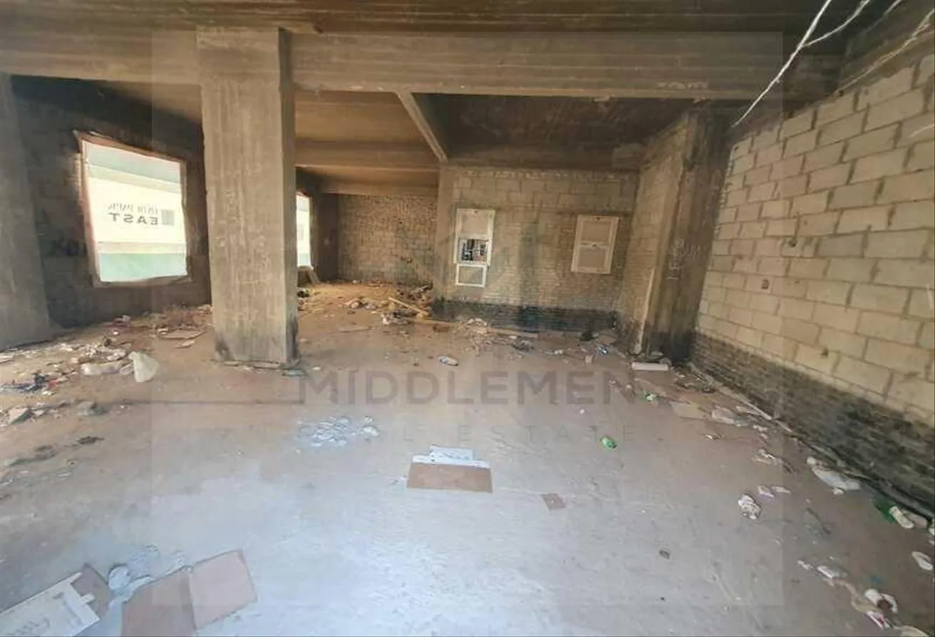 Sale in Hyde Park: cafe for sale prime location in compound hyde park