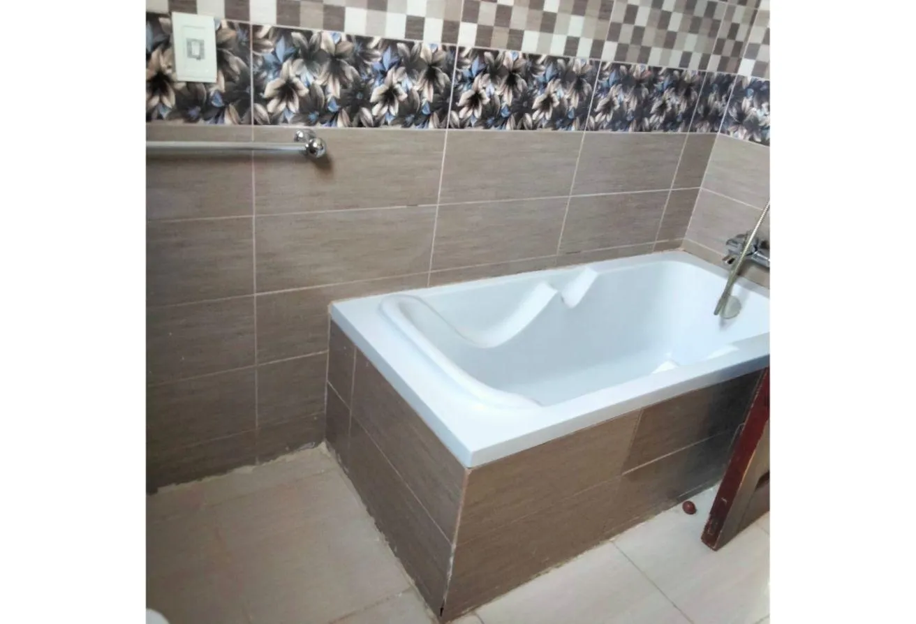 Gallery Image 11