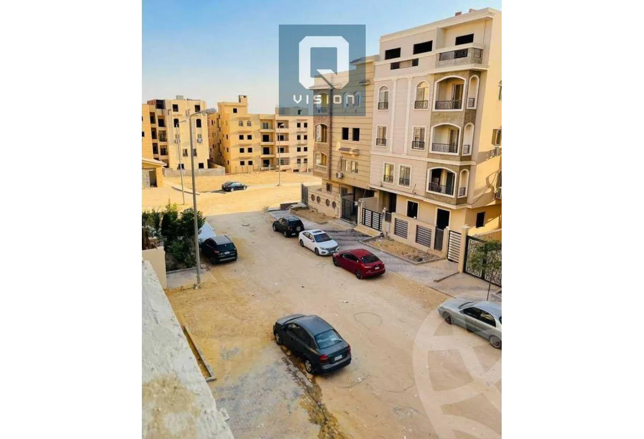 Sale in Gardenia Springs: Apartment for sale in Gardenia Heights 1