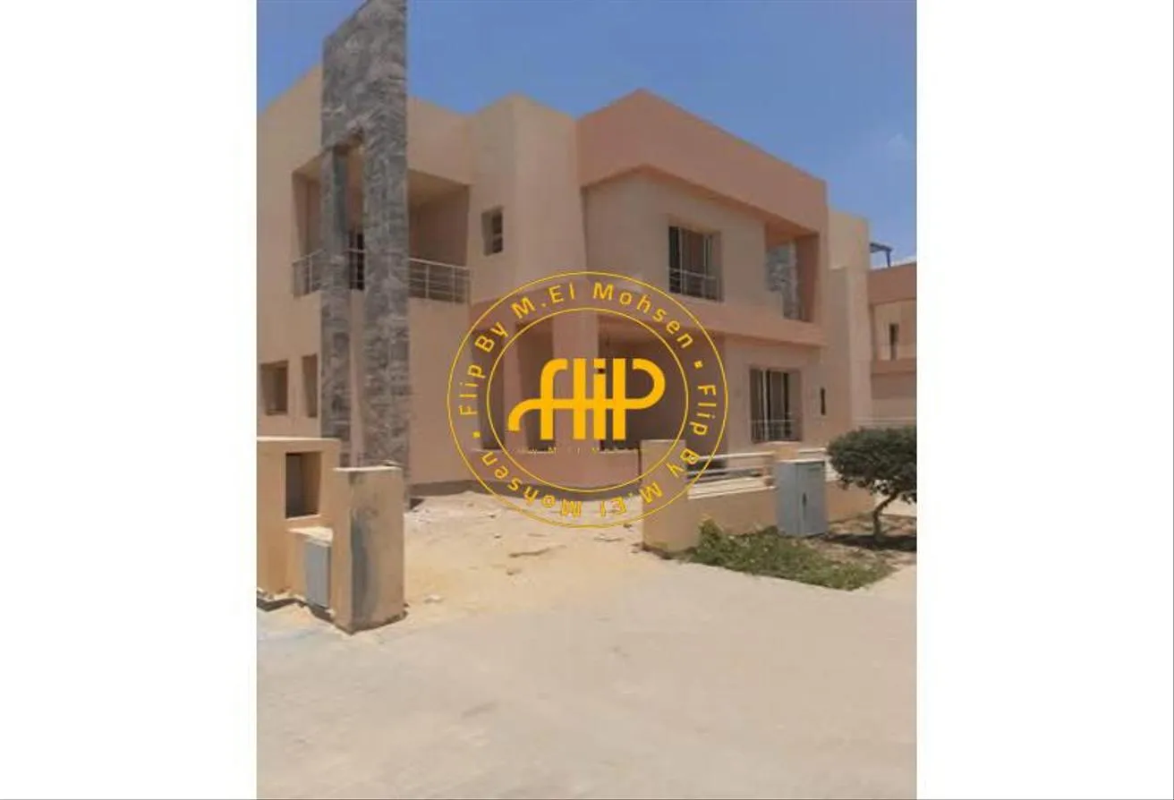 Sale in Grand Heights: Villa Standalone For Sale In Grand Hieghts 881M 