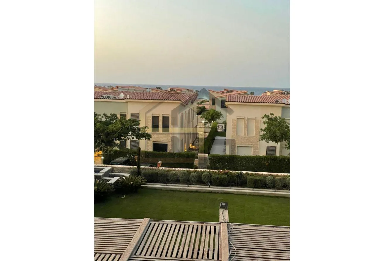 Sale in Caesar: Standalone chalet sea view fully finished caesar