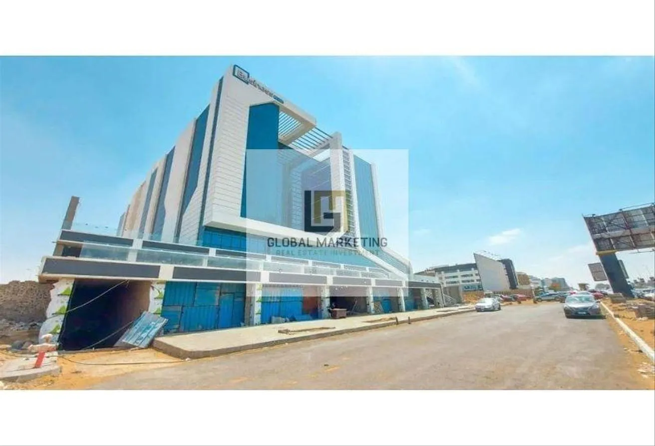 Rent in North Teseen St.: Office Space |950Sqm| DownTown