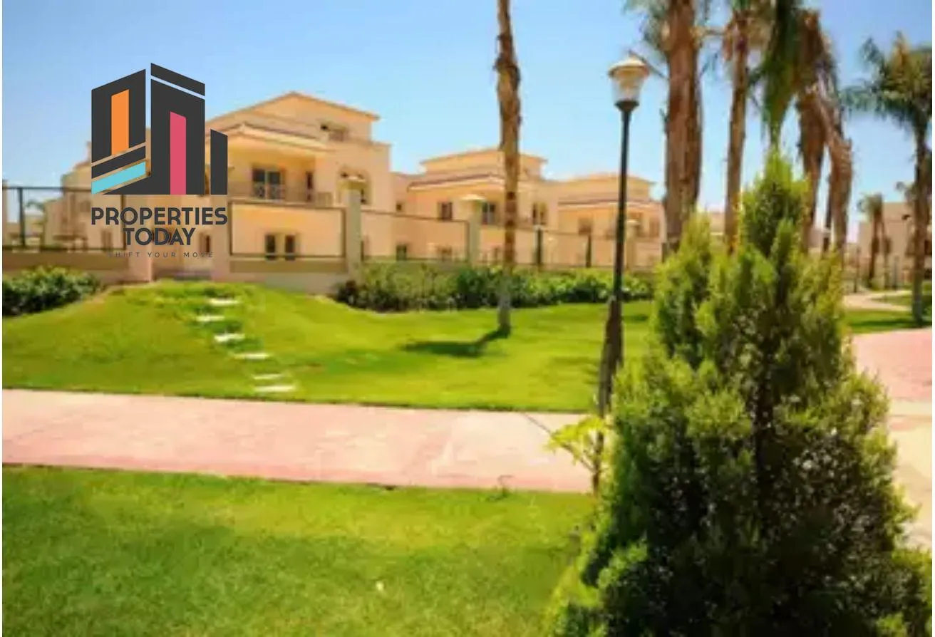 Sale in Greens: Villa super lux |kitchen |ACS greens Sheikh Zayed