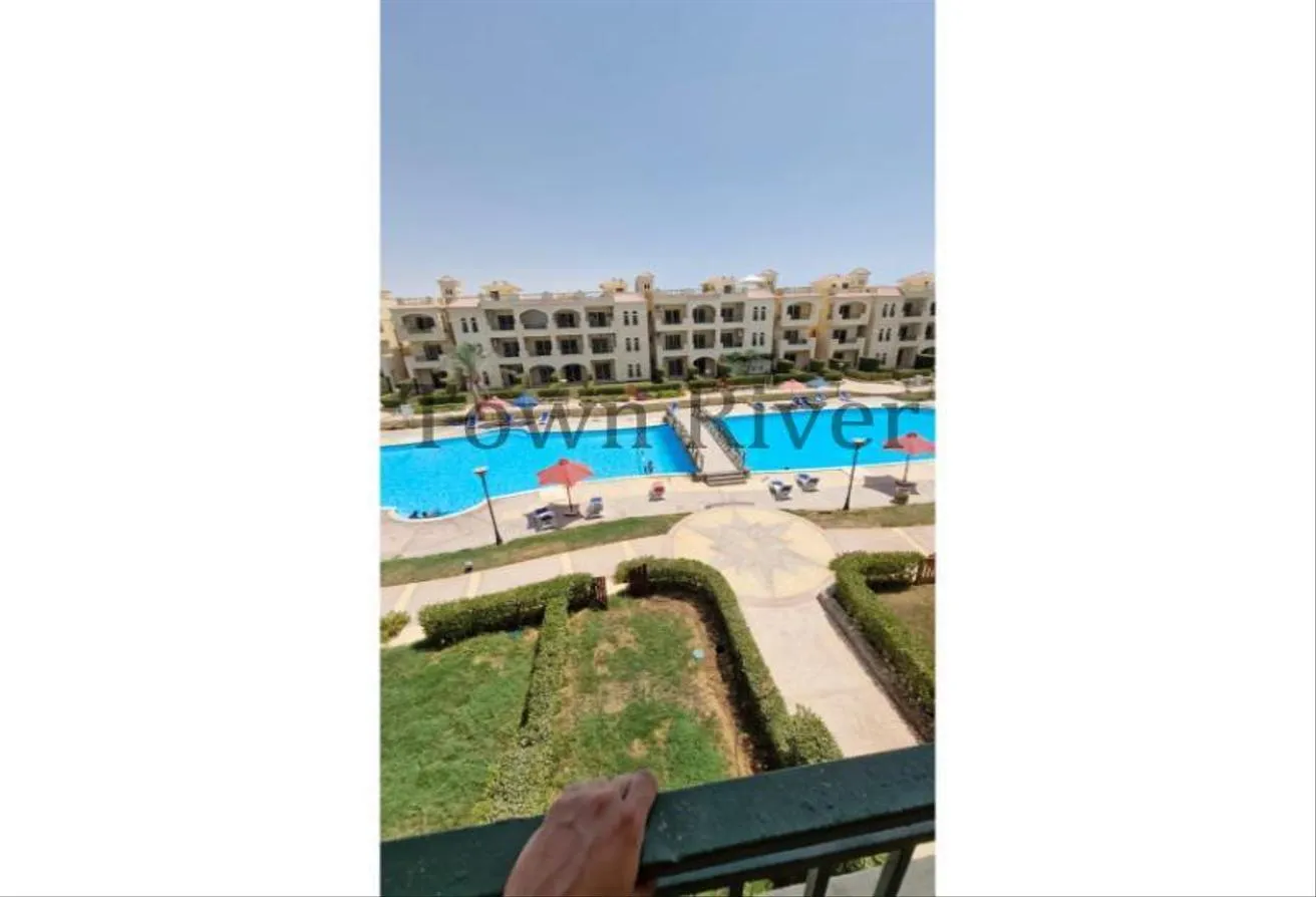 Sale in Palm Beach: شالية للبيع قرية بالم بيتش السخنة فيو بسين و بحر