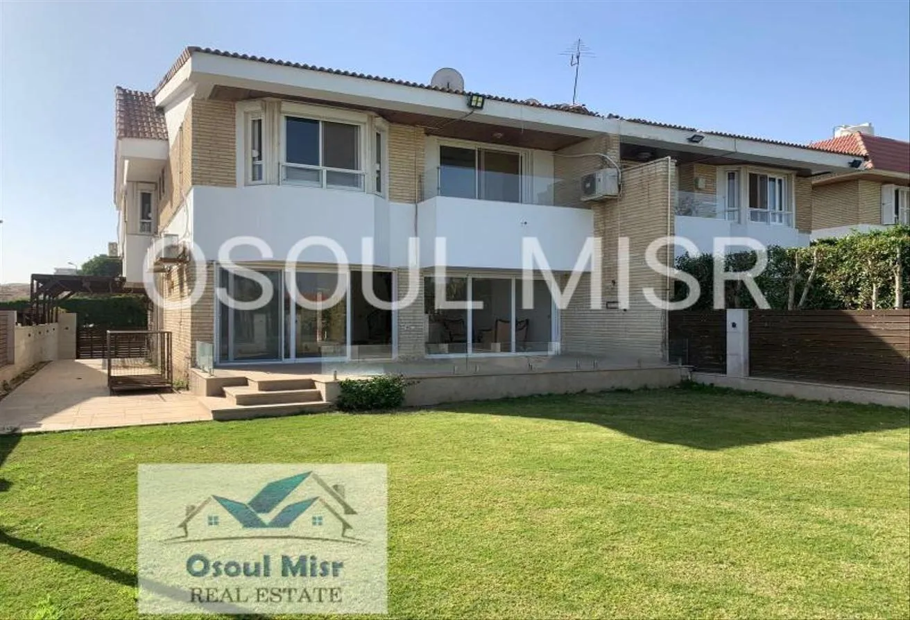 Rent in Al  Rabwa: Twin house for rent in Al Rabwa with golf view