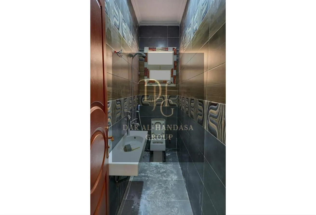 Gallery Image 15