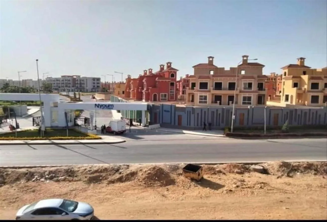 البيع في نيوم اكتوبر: تاون هاوس للبيع بسعر شقه فى كمبوند نيوم اكتوبر 