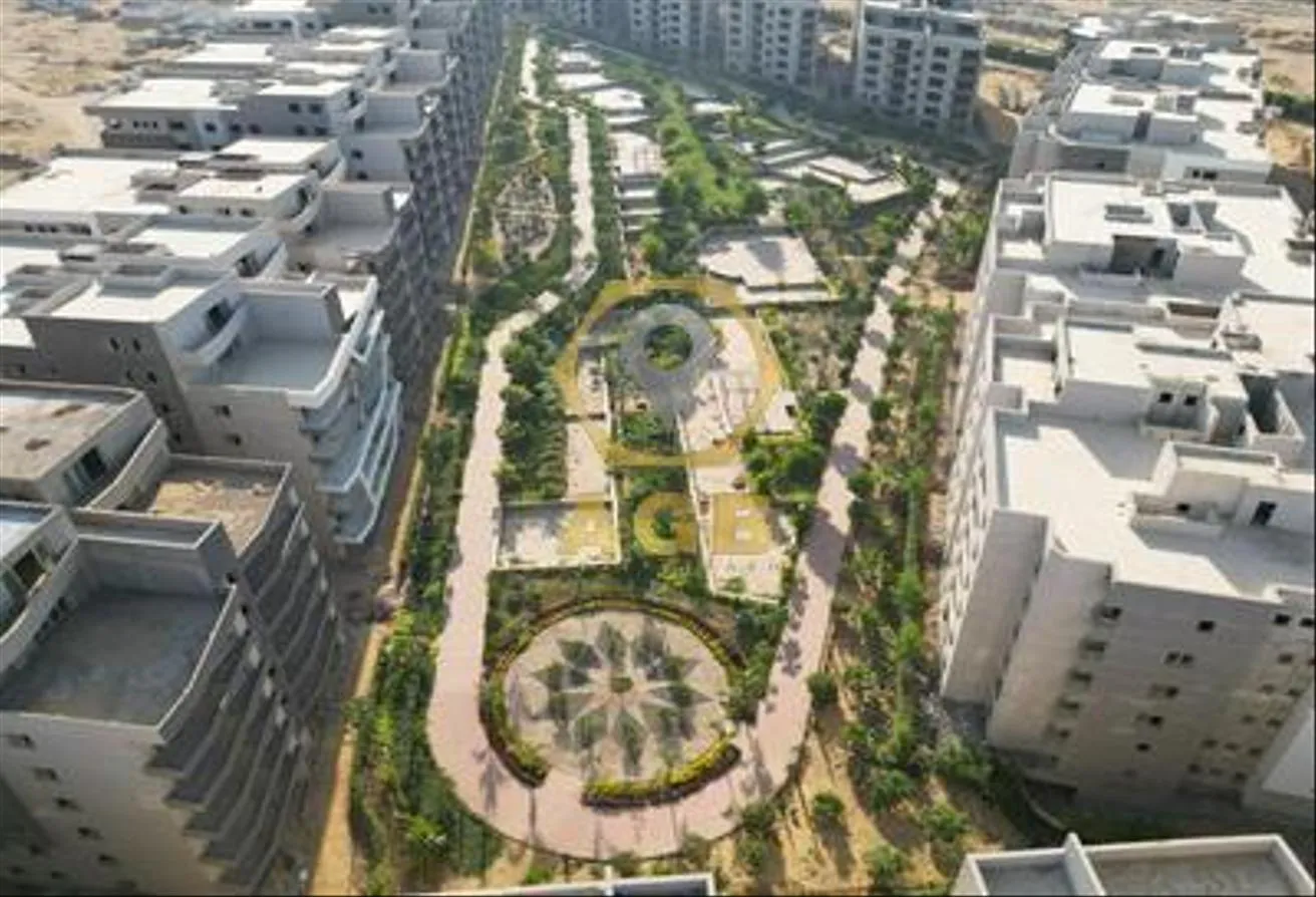 Sale in Zizinia Al Mostakbal: For sale, an apartment of 146 m in Zizinia Compoun