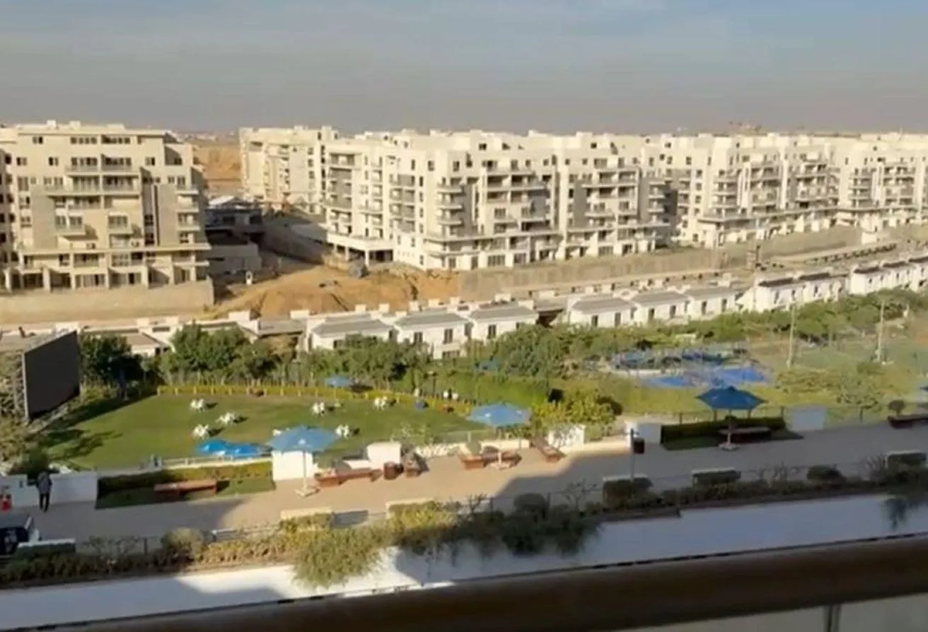Sale in Mountain View iCity: ريسيل|تاون لقطة متشطب في اي سيتي التجمع علي النادي