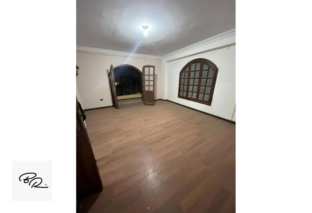 Gallery Image 14