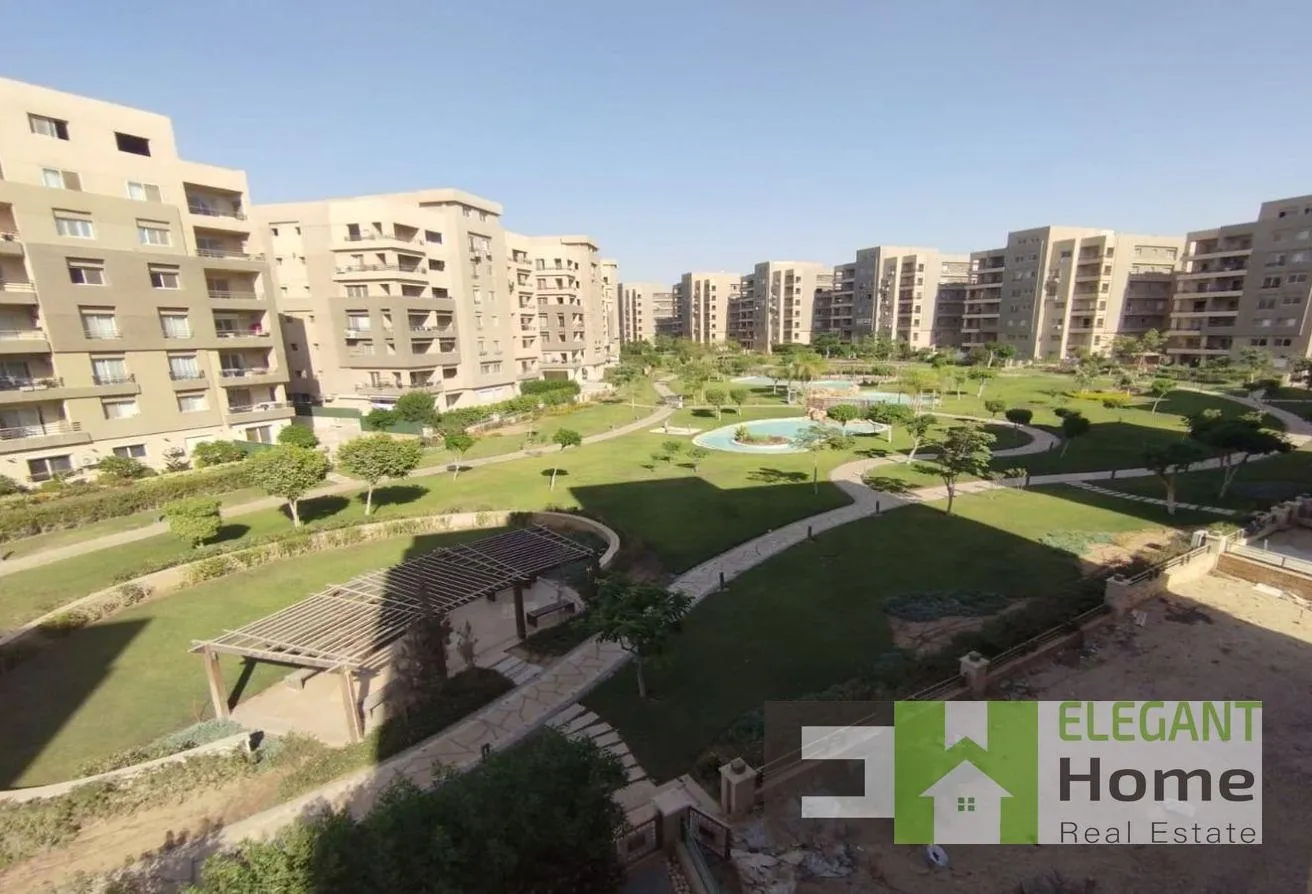 للايجار في سكوير: توين هاوس برايم لوكيشن للإيجار في ذا سكوير 