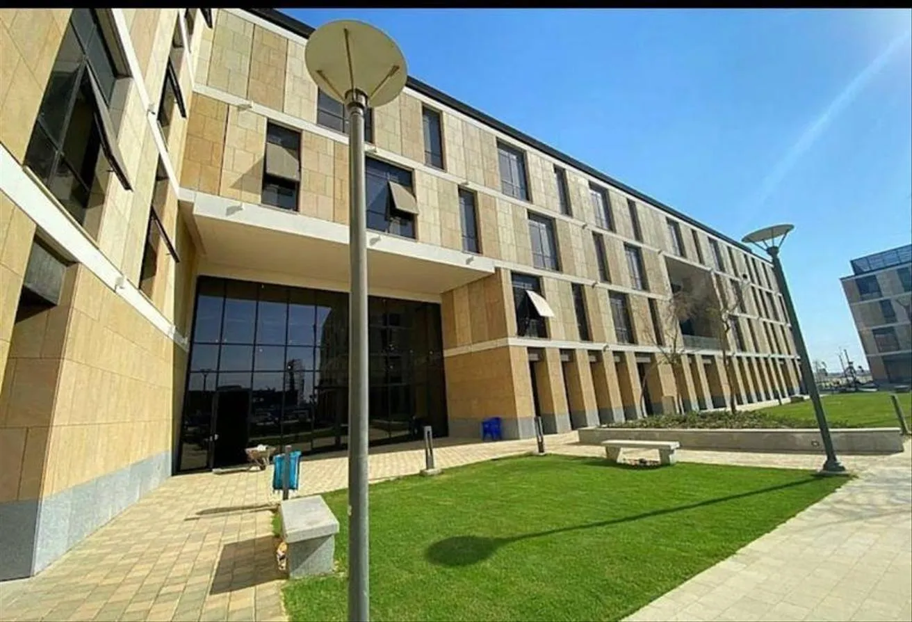 Rent in Westown: Clinic Fully Finished 57m Prime location
