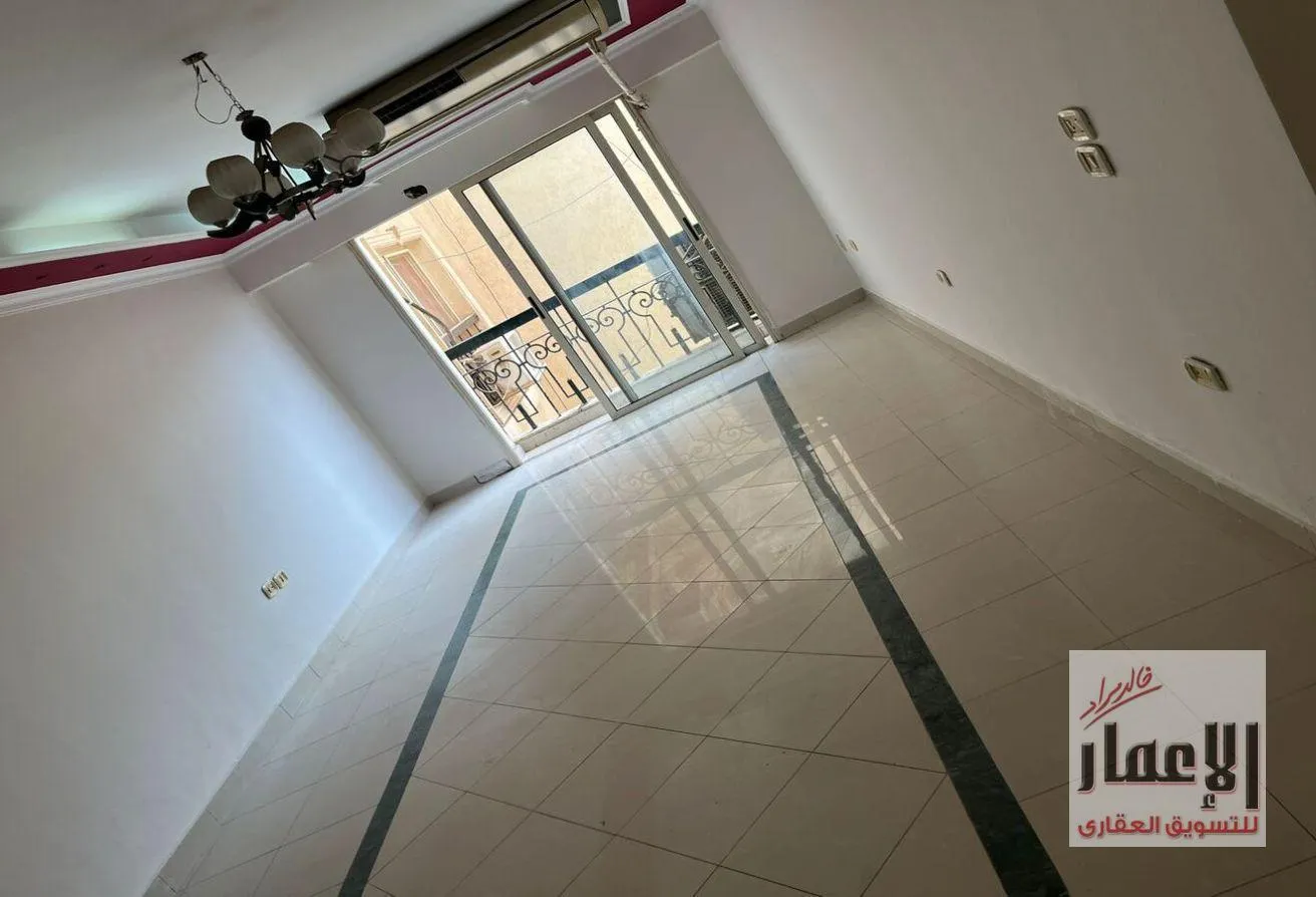 Rent in Al Hosary: Apartment for rent In Diamond Mall 6th of October